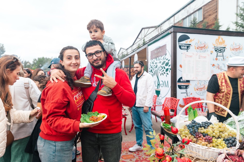 Barbekü Festivalından rəngarəng - FOTOLAR