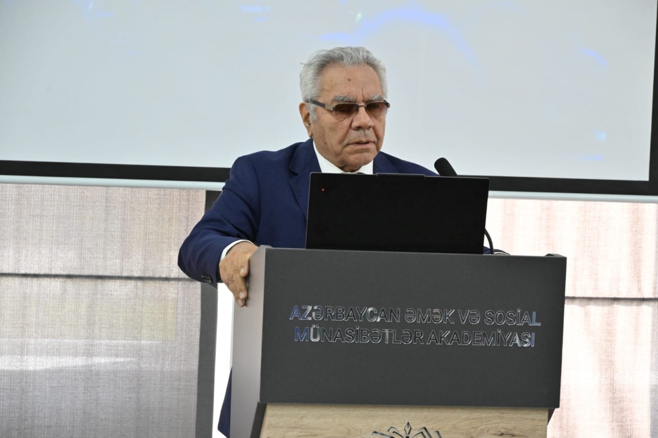 AƏSMA-da COP29-a həsr edilən elmi nəşrin təqdimatı olub - FOTOLAR