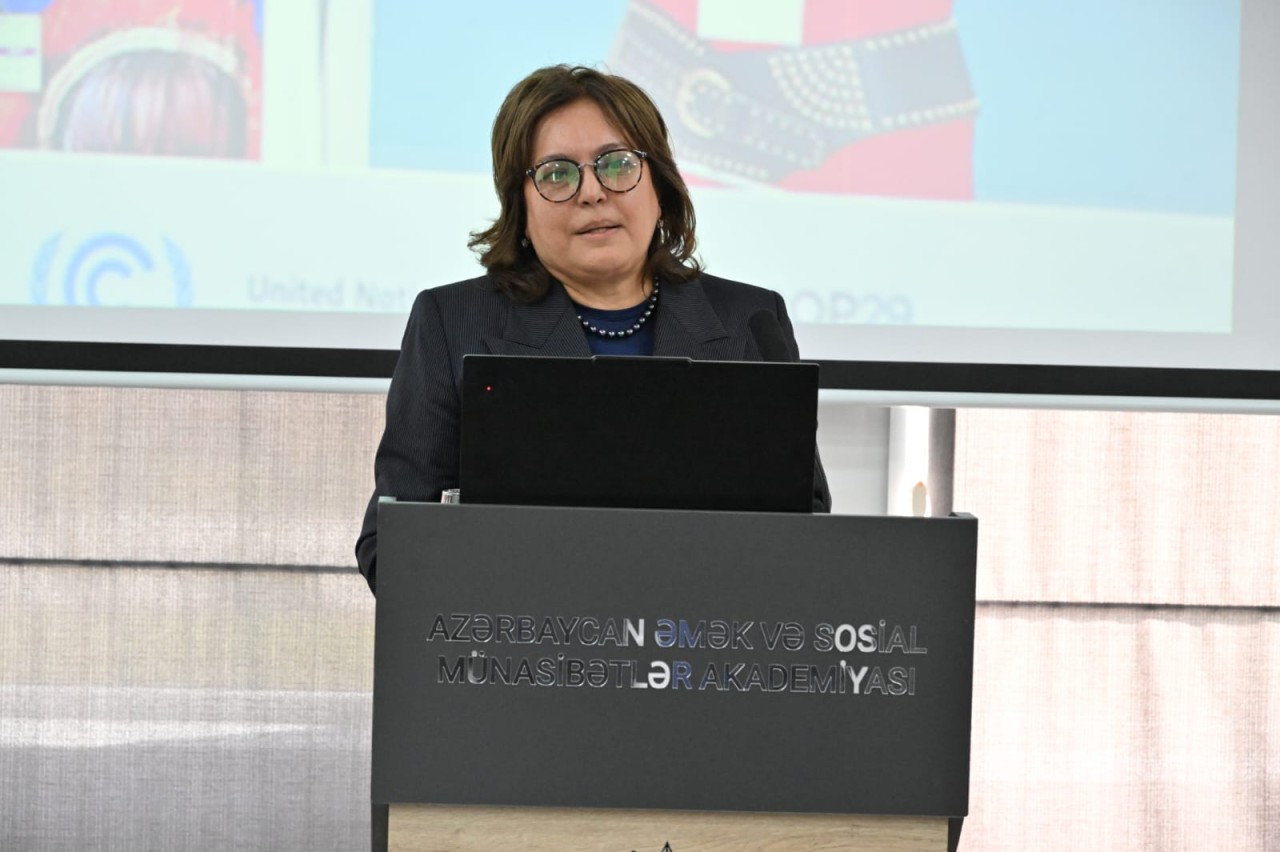 AƏSMA-da COP29-a həsr edilən elmi nəşrin təqdimatı olub - FOTOLAR