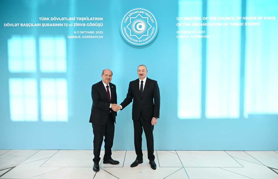 İlham Əliyev Qəbələdə qonaqları qarşıladı - VİDEO (YENİLƏNİB - FOTOLAR)