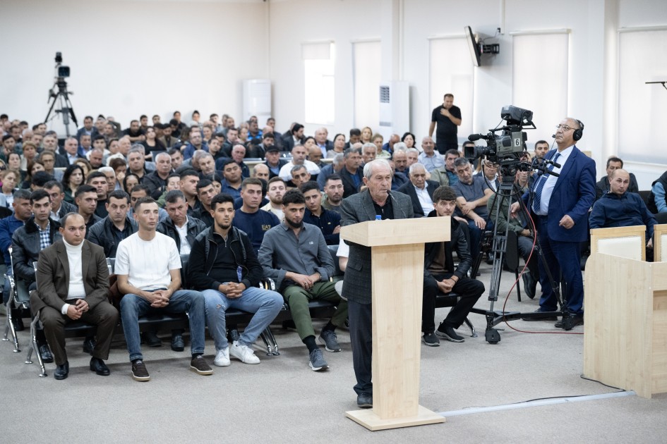 Vardanyan zərər verdikləri ilə üz-üzə - FOTOLAR