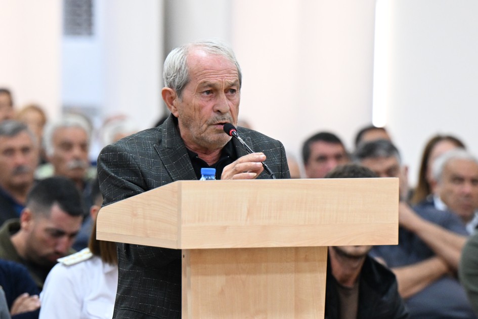 Vardanyan zərər verdikləri ilə üz-üzə - FOTOLAR