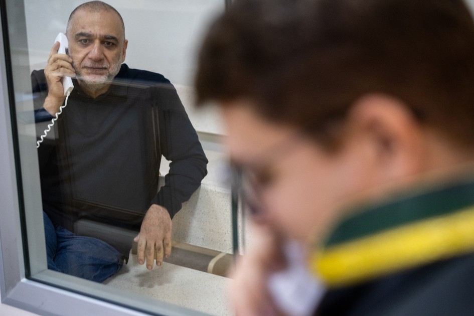 Vardanyan zərər verdikləri ilə üz-üzə - FOTOLAR