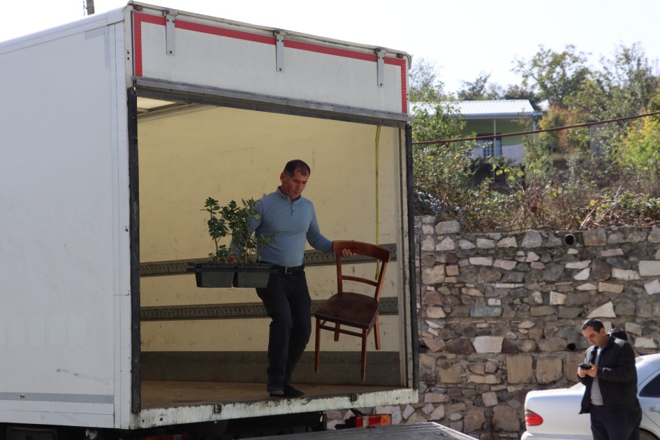 Xanyurdu kəndinə daha 18 ailə köçürülüb - FOTOLAR