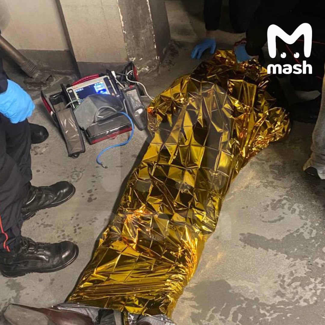 Tanınmış reper Fransada üçüncü mərtəbədən yıxıldı - FOTOLAR (VİDEO)