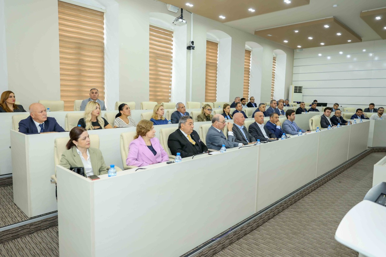 UNEC-in universitetdaxili III qrant müsabiqəsində 6 layihə qalib olub - FOTOLAR