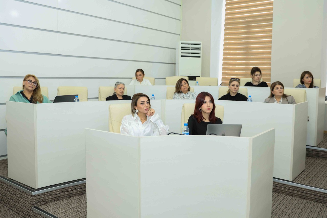 UNEC-in universitetdaxili III qrant müsabiqəsində 6 layihə qalib olub - FOTOLAR