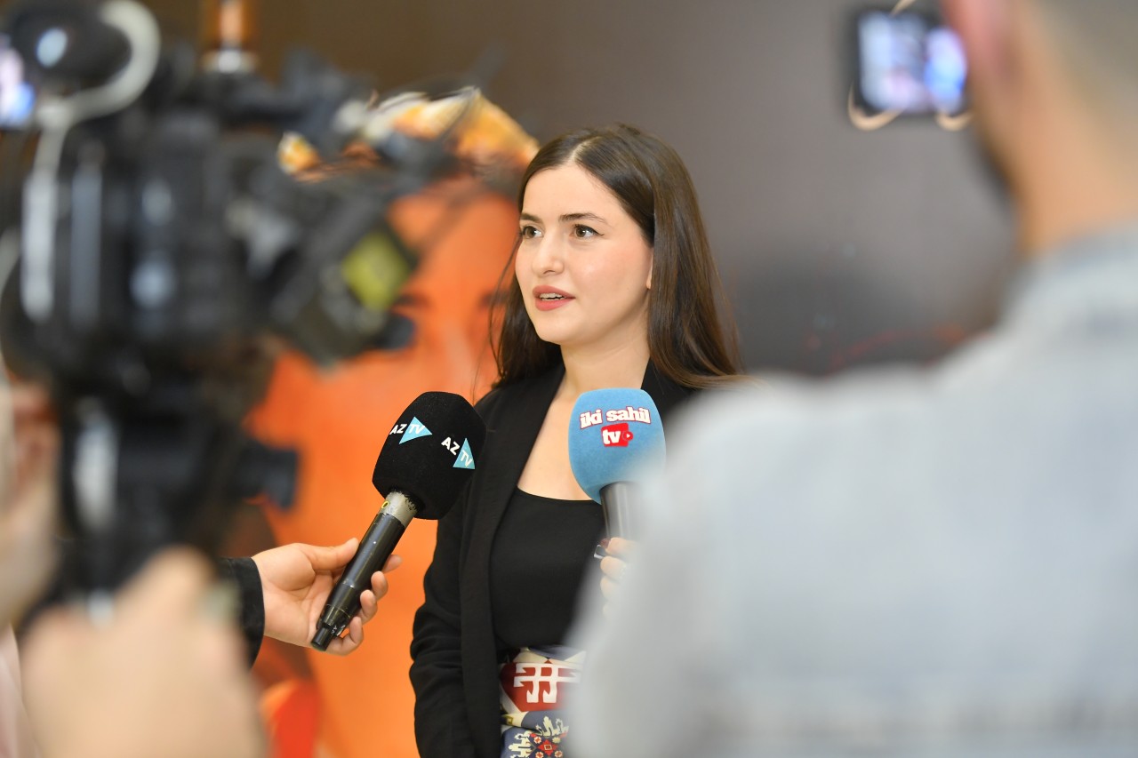 Poçt markalarına həsr olunmuş film təqdim olunub - FOTOLAR