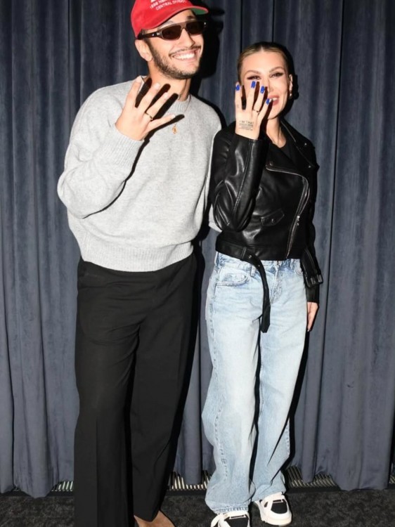 İrem Derici nişanlandı - FOTO