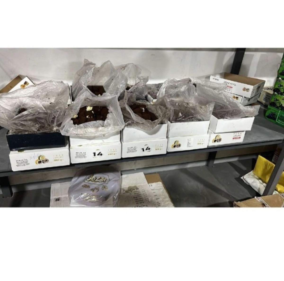 Türkiyədən gətirilən bəzi qida məhsullarında uyğunsuzluq aşkarlandı - FOTOLAR