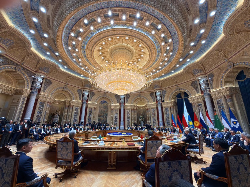 İlham Əliyev MDB Dövlət Başçıları Şurasının geniş tərkibdə iclasında - FOTOLAR (YENİLƏNİB)