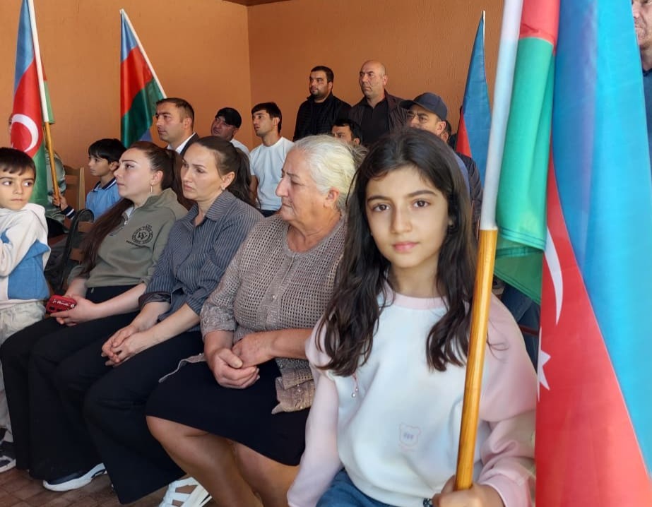 Növbəti köç karvanı Ballıca kəndinə çatdı - FOTOLAR (YENİLƏNİB)