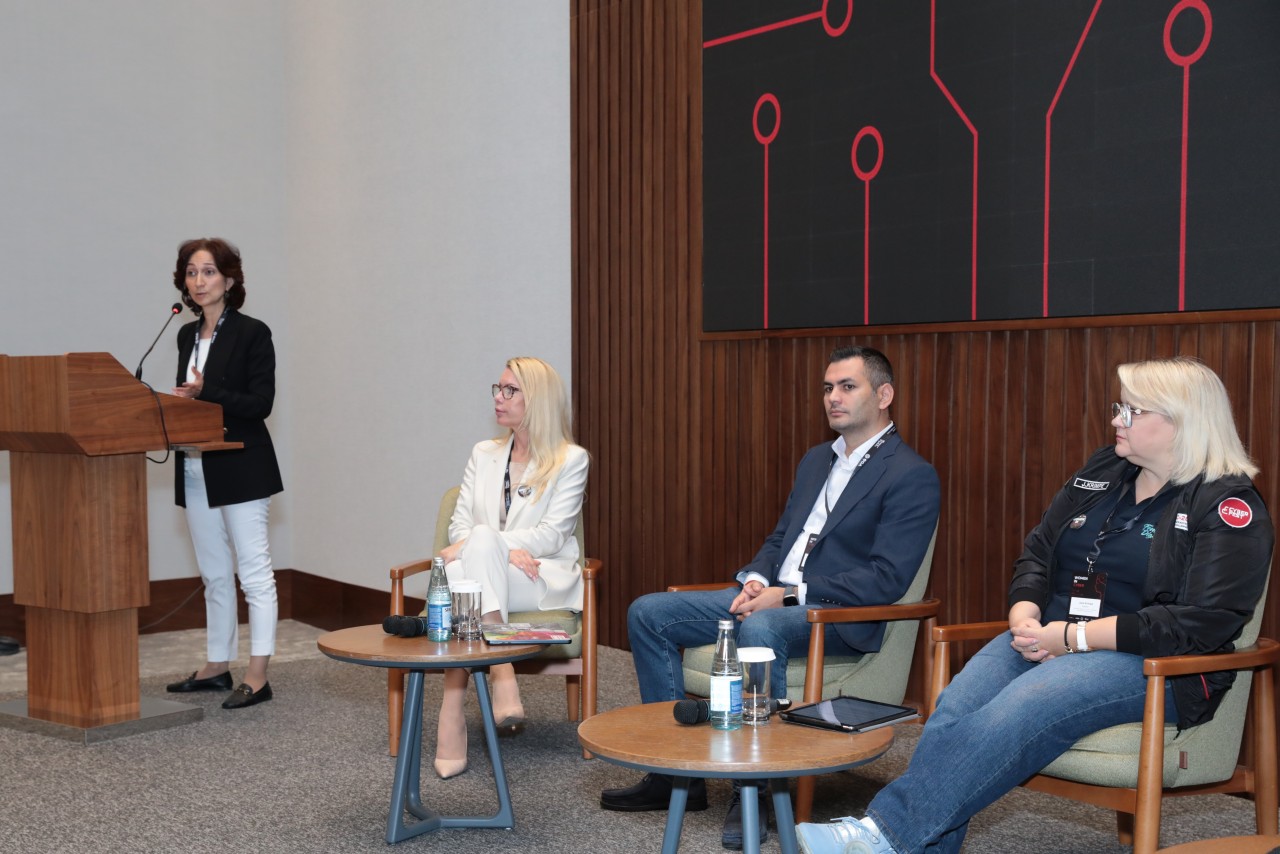 Bakıda “Women in Cyber” Beynəlxalq Konfransı keçirilir - FOTOLAR