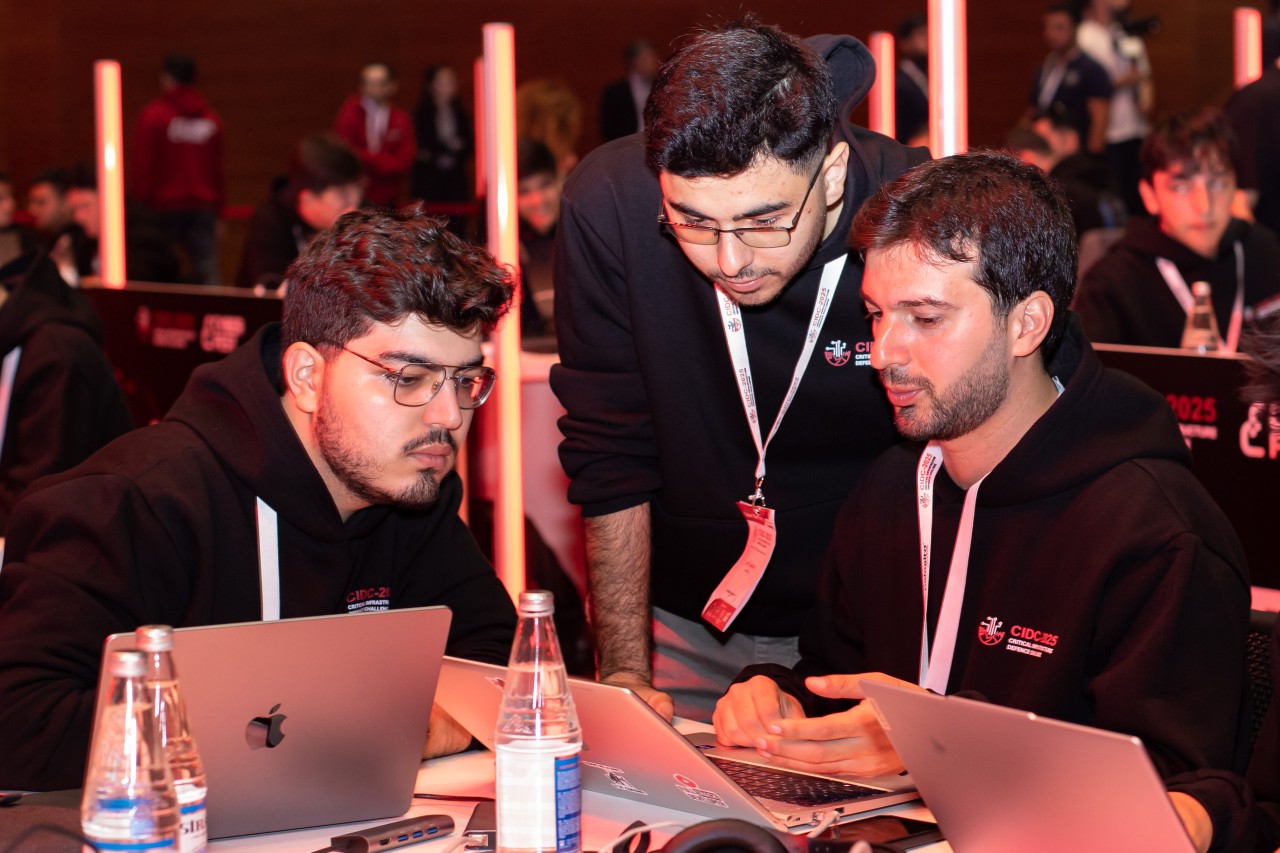 "Azercell"in kibertəhlükəsizlik komandası vitse-çempion oldu! - FOTOLAR