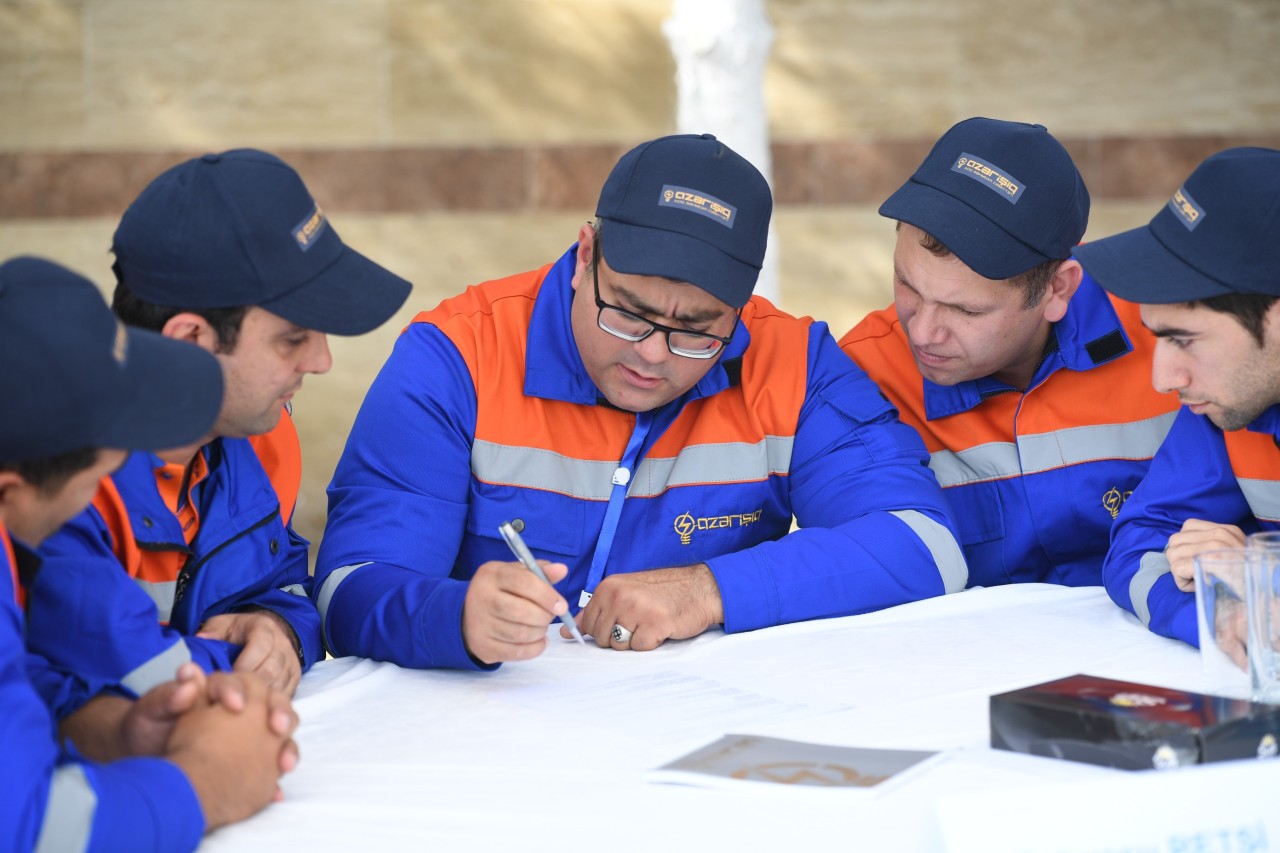 “Azərişığ”ın təşkil etdiyi yarışların final turunda 12 komanda iştirak edəcək - FOTOLAR