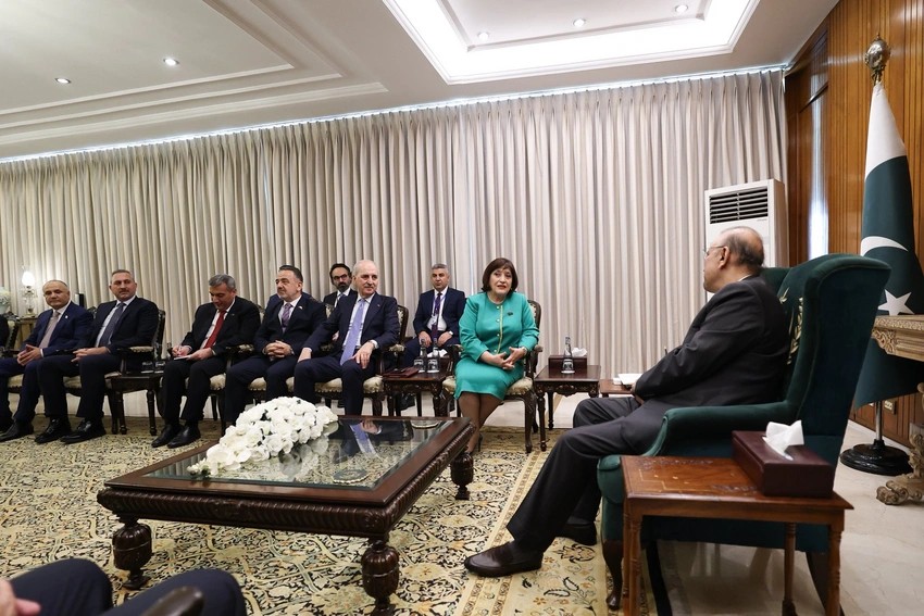 Pakistan Prezidenti Sahibə Qafarovanı qəbul etdi