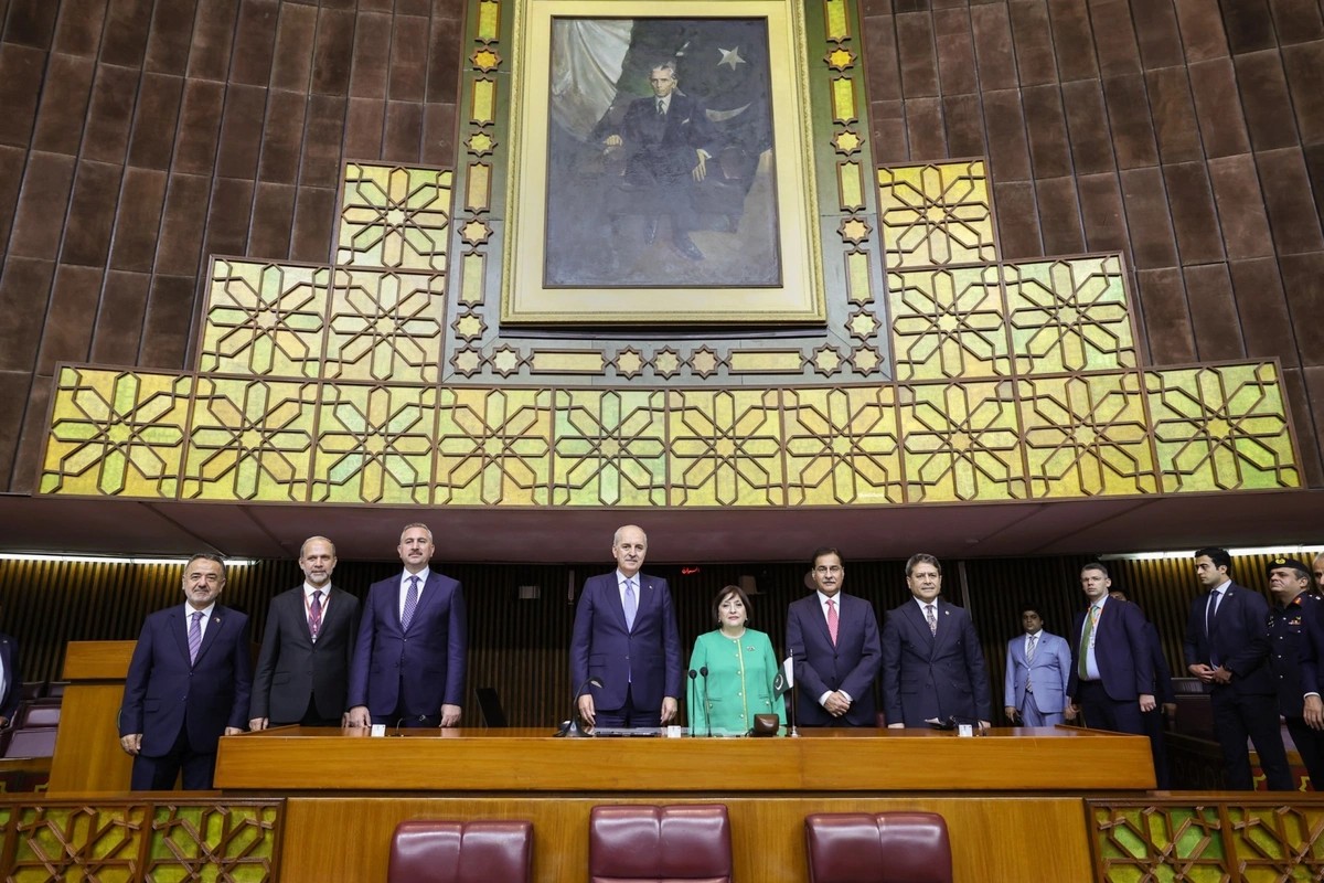 Parlament sədrlərinin görüşündə İslamabad Bəyannaməsi qəbul olunub 