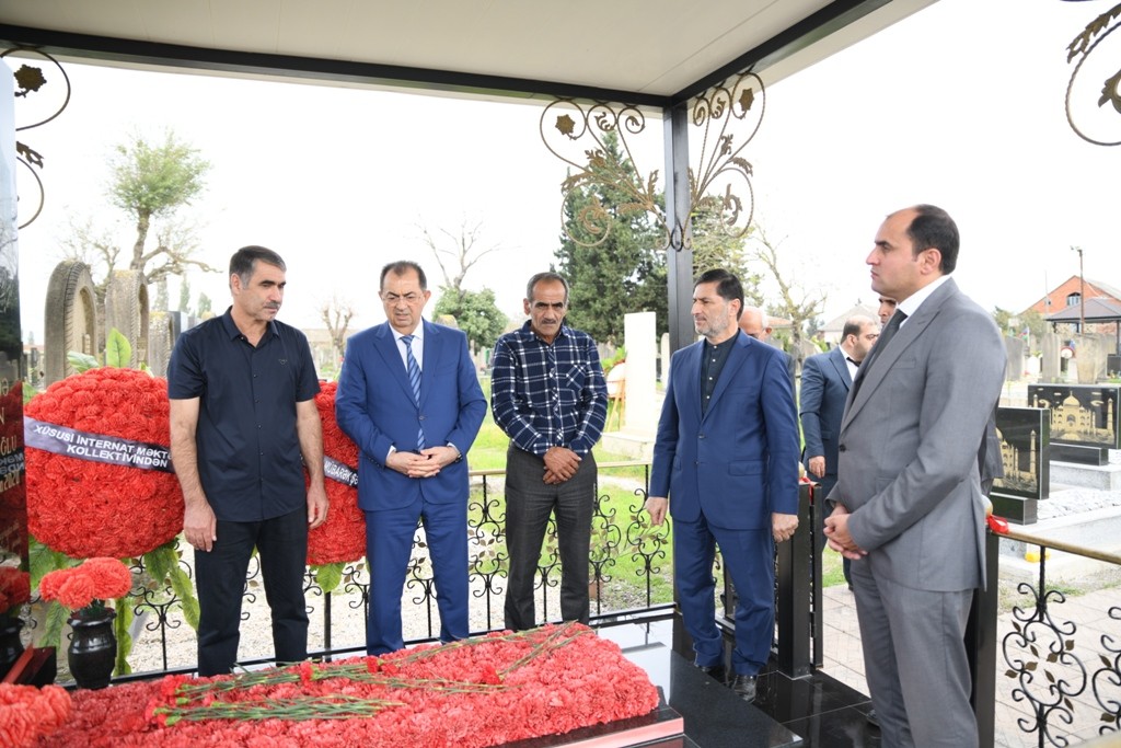 Taleh Qaraşov şəhidin anım günündə iştirak edib - FOTOLAR