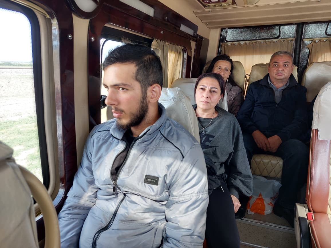 Növbəti köç karvanı Təzəbinə kəndinə çatdı - FOTOLAR (YENİLƏNİB)