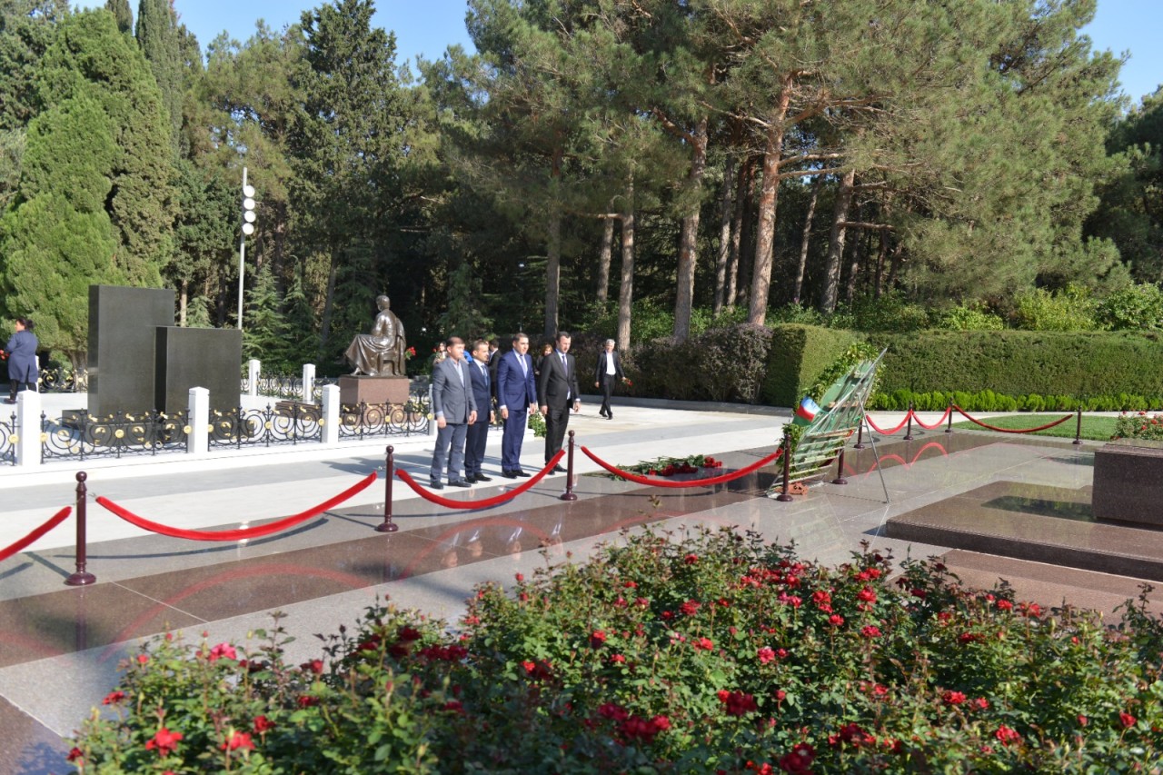 Tacikistan nümayəndə heyəti Azərbaycanın penitensiar və probasiya təcrübəsi ilə tanış oldu - FOTOLAR