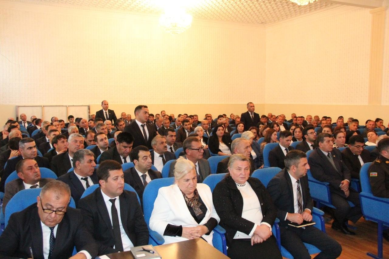 Goranboyda icra başçısı yanında Şuranın növbəti iclası keçirilib - FOTOLAR