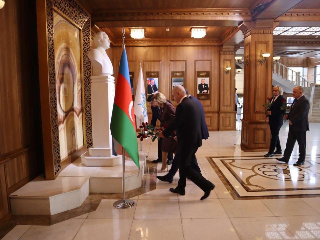 “Müstəqil Azərbaycanın inkişafında yeni mərhələnin başlanğıcı” adlı tədbir keçirilib - FOTOLAR