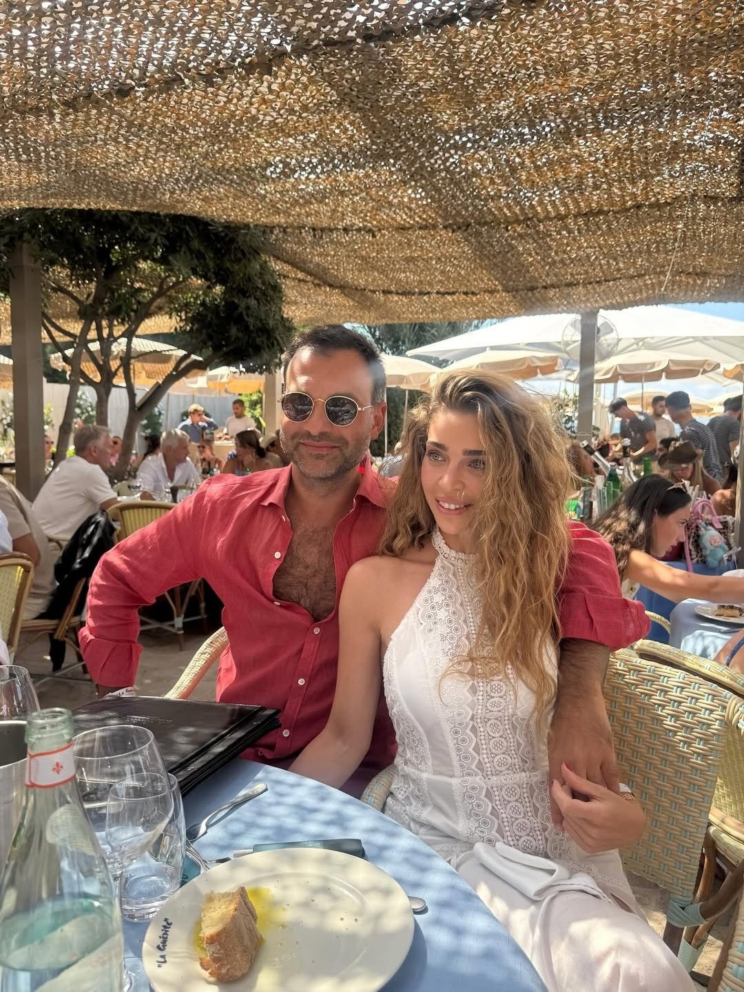 Aktrisa məşhur mafiya liderinin oğlu ilə evlənir - FOTOLAR