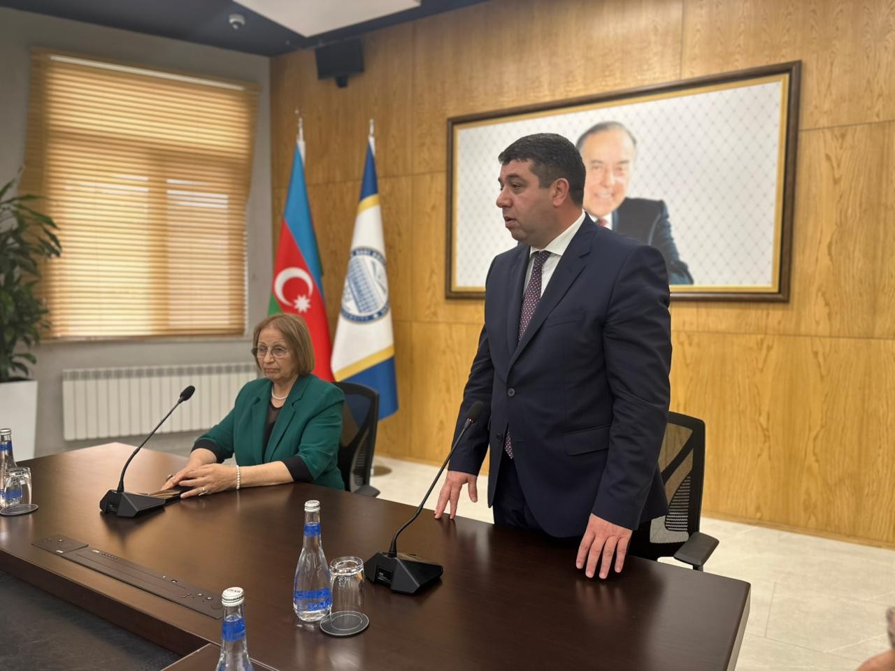 YAP Yasamal rayon təşkilatı tələbələrlə görüş keçirdi - FOTOLAR