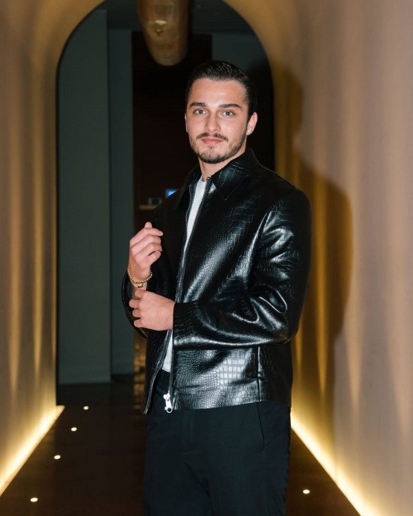 Nişanlısını o canlandıracaq - FOTO