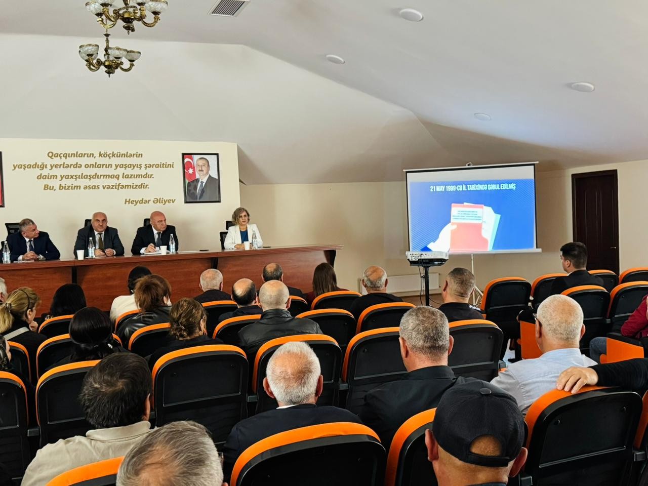 Keçmiş məcburi köçkünlər mina təhlükəsi ilə bağlı maarifləndirilib - FOTOLAR