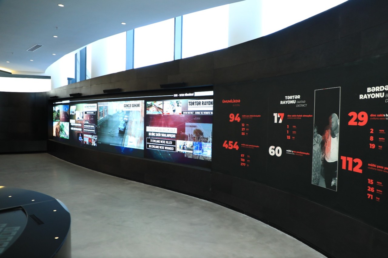 Niyazi Bayramov Gəncə Memorial Kompleksində olub - FOTOLAR