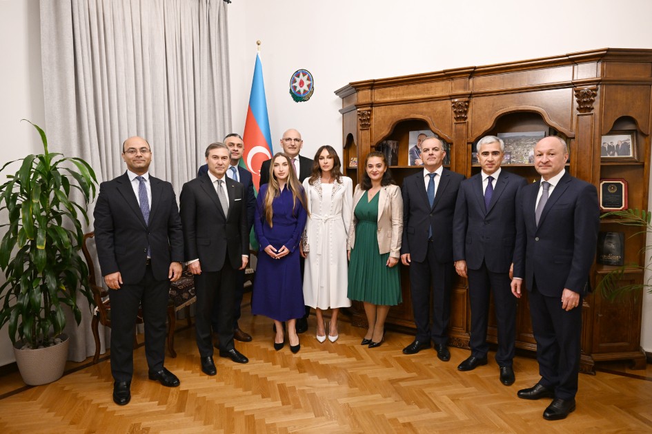 Mehriban Əliyeva açılışda iştirak etdi - FOTOLAR