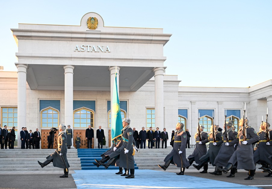 İlham Əliyev Qazaxıstana getdi - Tokayev qarşıladı (FOTOLAR+VİDEO)