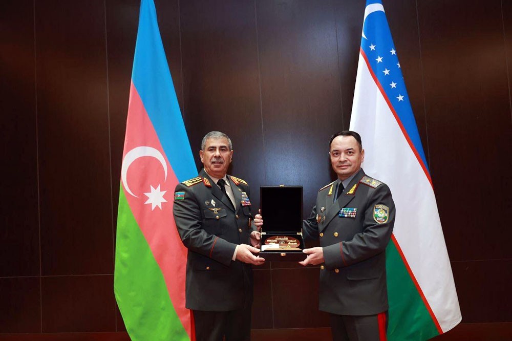 Zakir Həsənov Özbəkistana getdi - FOTOLAR