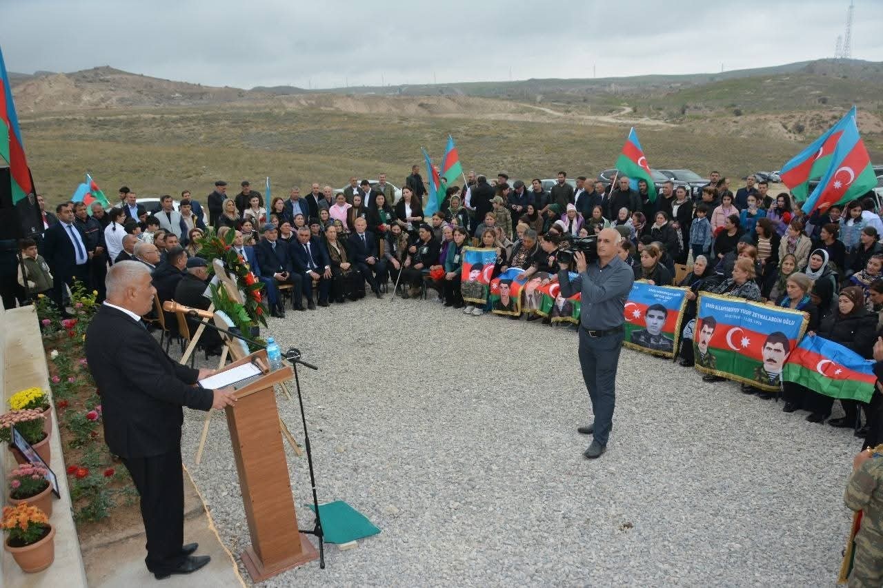 Cəbrayılın Daş Veysəlli kəndində Şəhidlər Abidə Kompleksi yaradılıb - FOTOLAR