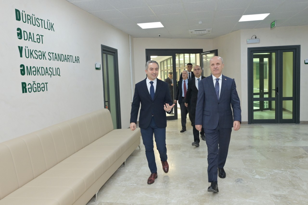 Emin Əmrullayev və Erol Özvarın Qarabağ Universitetində - FOTOLAR