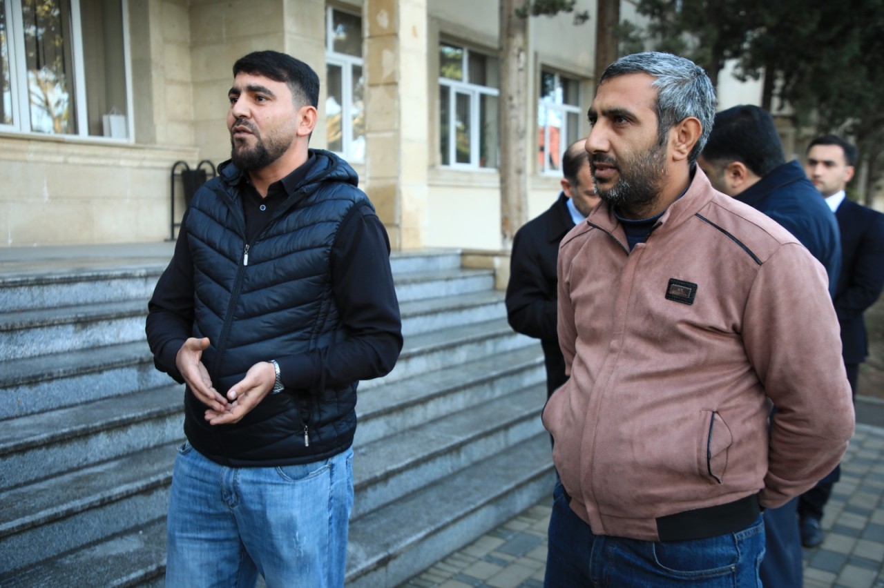 Niyazi Bayramov vətəndaşların müraciətlərini dinlədi - FOTOLAR