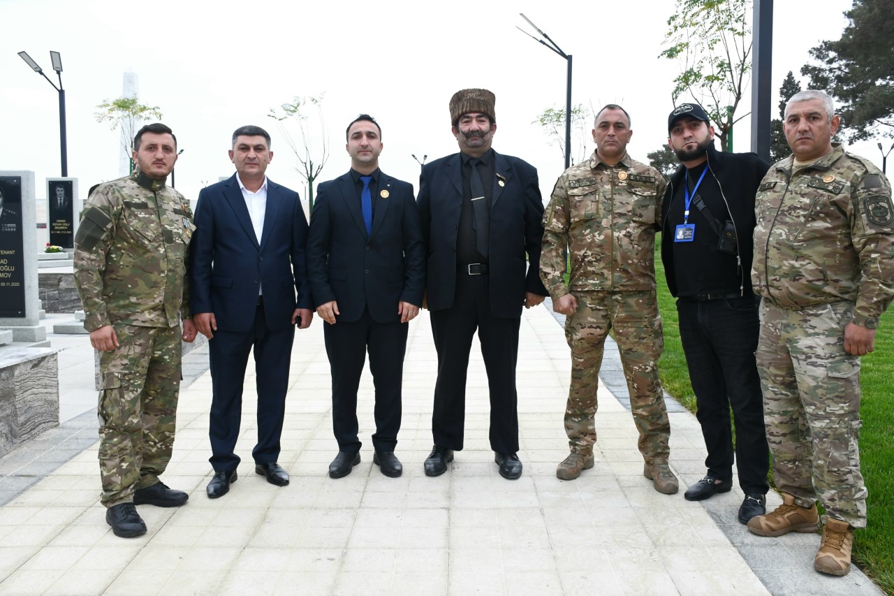 Milli Qəhrəman Şükür Həmidovun anım mərasimi keçirilib - FOTOLAR