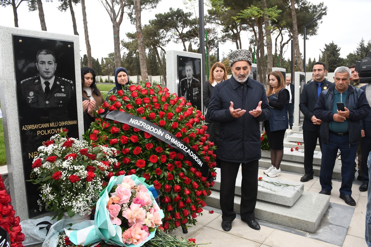 Milli Qəhrəman Şükür Həmidovun anım mərasimi keçirilib - FOTOLAR