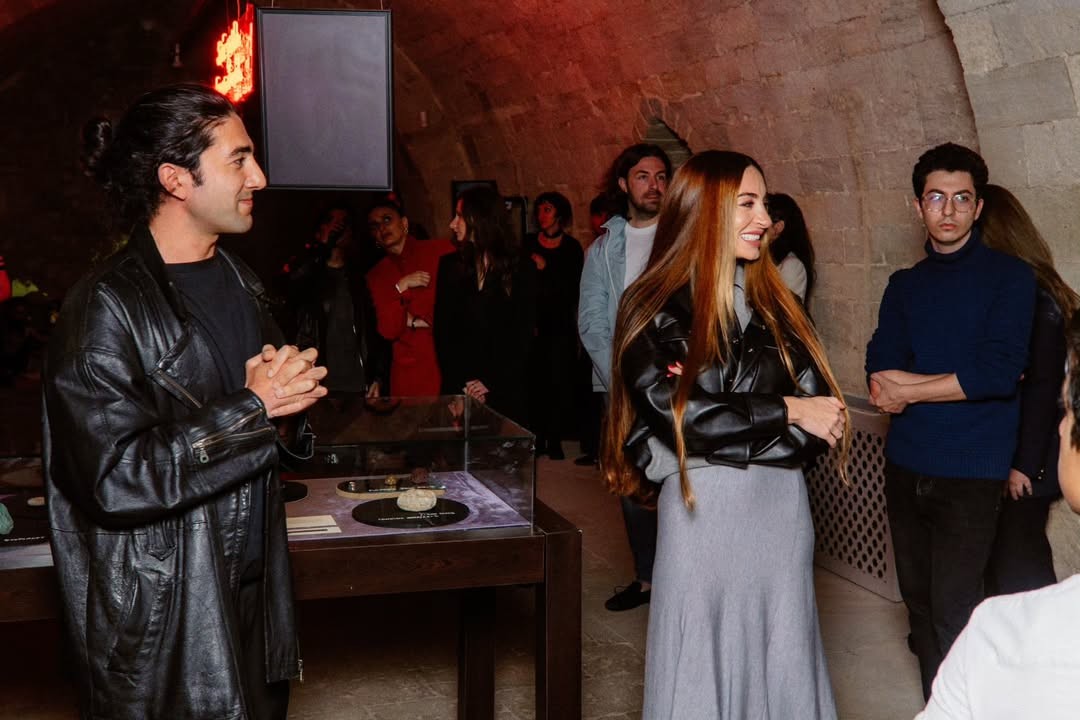 Leyla və Arzu Əliyevalar "Eşqi-nur" sərgisində - FOTOLAR