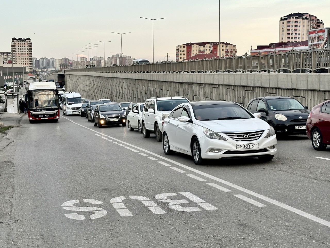 Masazırdan Bakı istiqamətində avtobus zolağı yaradıldı - FOTOLAR