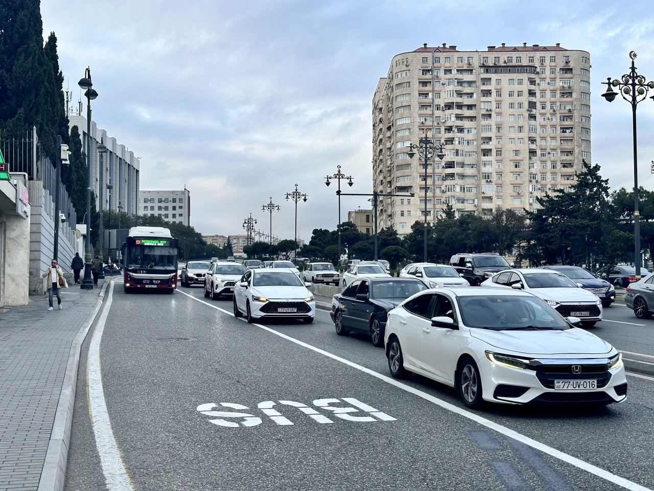 Masazırdan Bakı istiqamətində avtobus zolağı yaradıldı - FOTOLAR