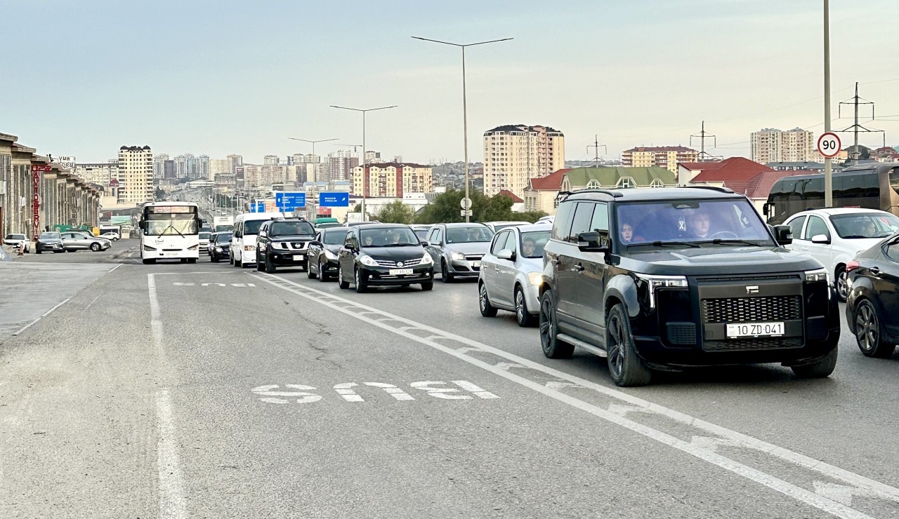 Masazırdan Bakı istiqamətində avtobus zolağı yaradıldı - FOTOLAR