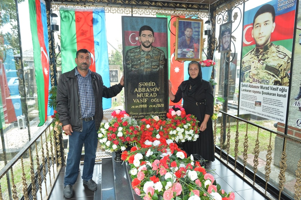 Taleh Qaraşov şəhidlərin anım günündə iştirak edib - FOTOLAR