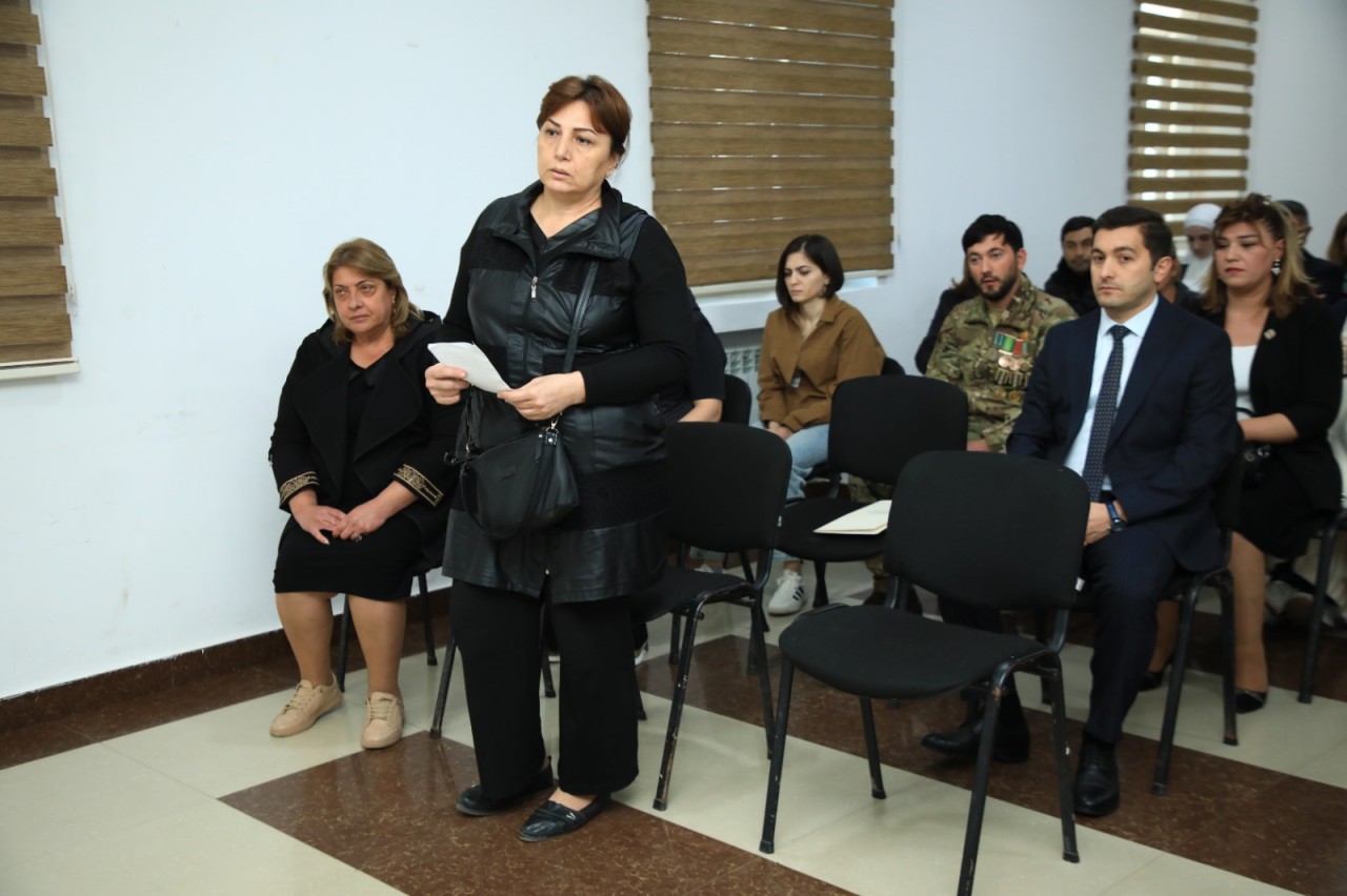 Niyazi Bayramov vətəndaşların müraciətlərini dinlədi - FOTOLAR