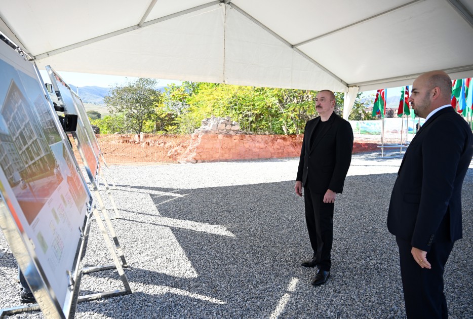 Cəbrayılda ikinci və üçüncü yaşayış komplekslərinin təməli qoyulub - FOTOLAR