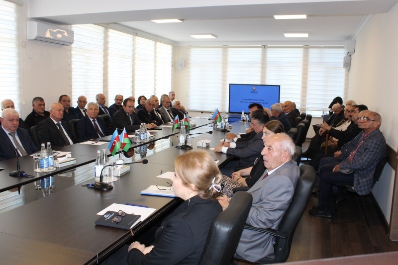 Millət vəkili Ağsaqqallar Şurasının hesabat konfransında çıxış etdi - FOTOLAR