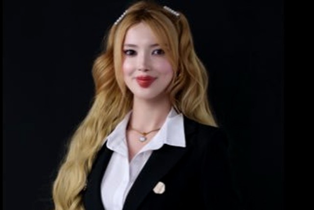 Türkiyə bu xanımdan danışır - FOTOLAR