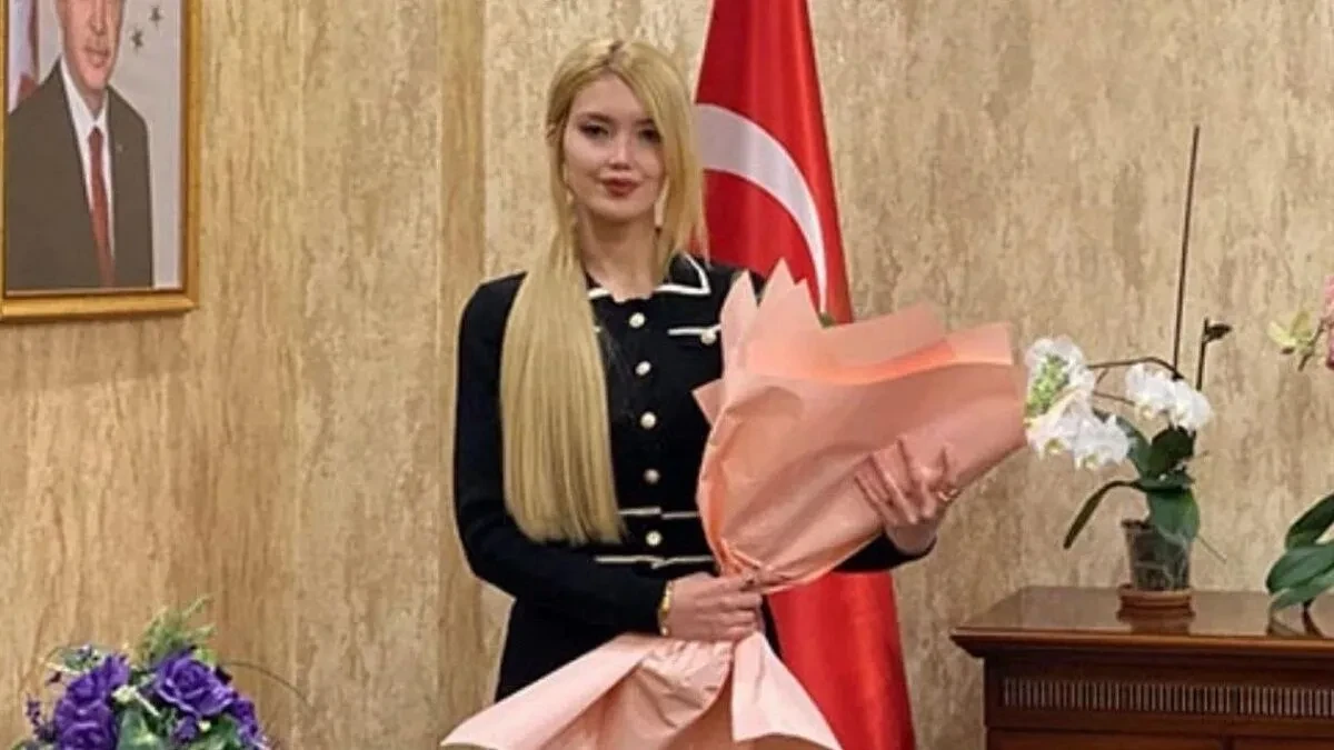 Türkiyə bu xanımdan danışır - FOTOLAR