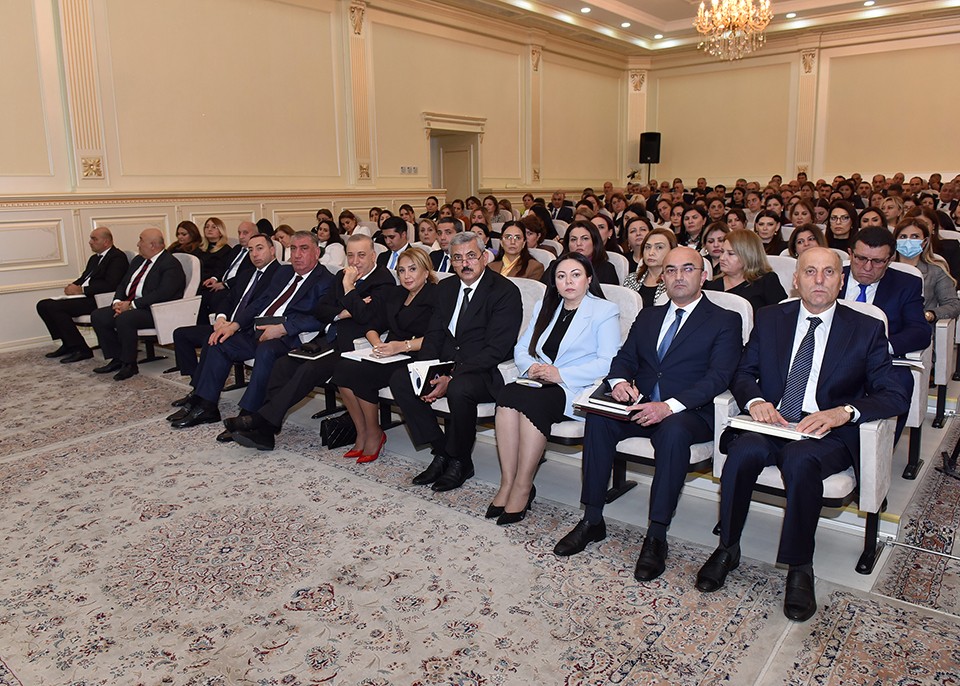 Zakir Fərəcov Şura iclası keçirdi - Bu məsələlər müzakirə edildi (FOTOLAR)